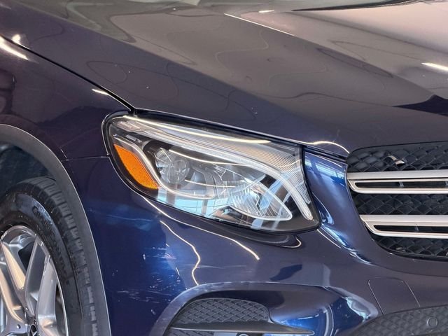 Used 2017 Blue Mercedes-Benz GLC 300 image 9