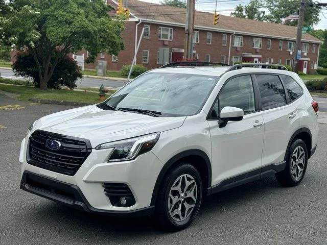 Used 2024 White Subaru Premium image 1
