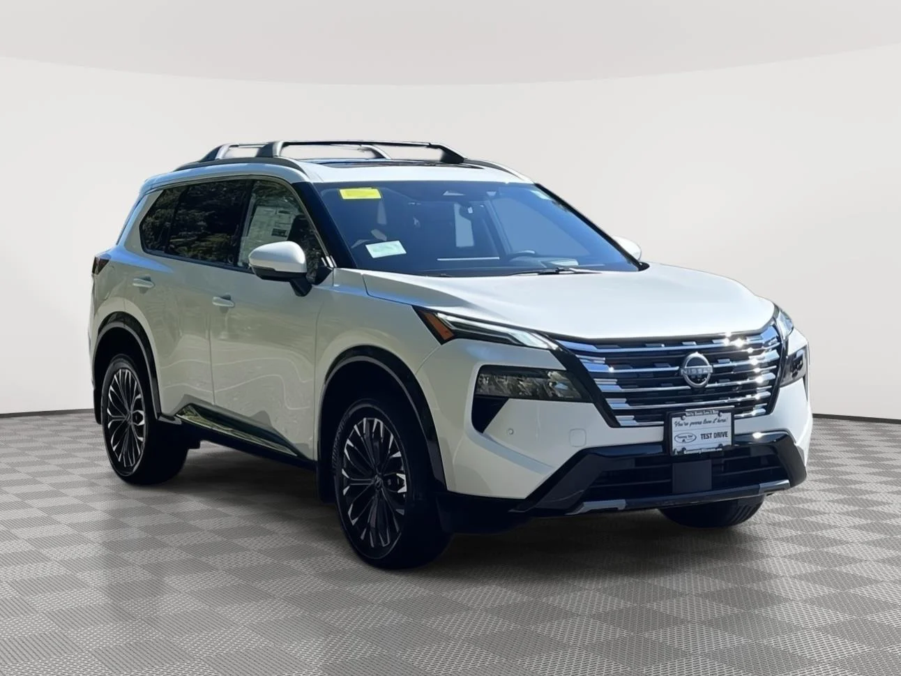New 2026 Everest White Pearl TriCoat Nissan Platinum image 2