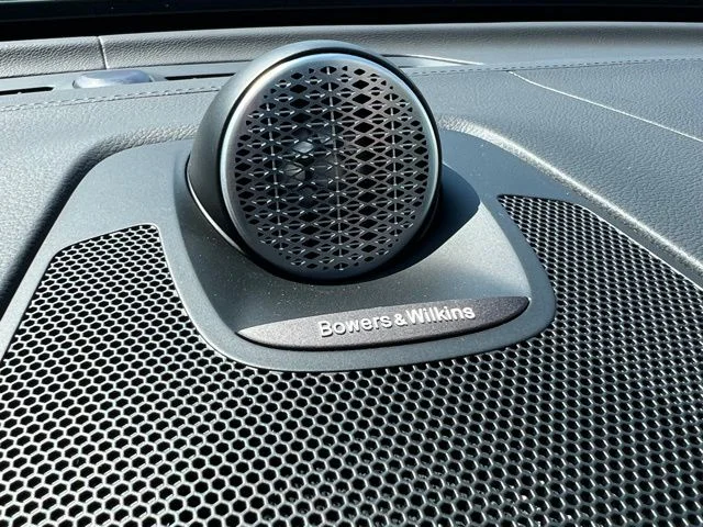 2026 Volvo XC60 Ultra - Photo 16