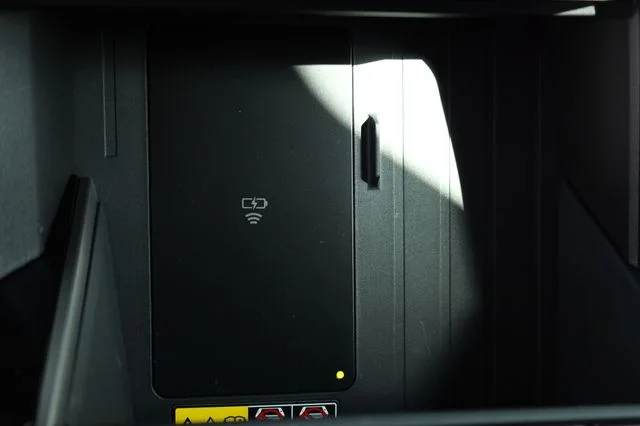 2026 Toyota Sequoia Platinum - Photo 12