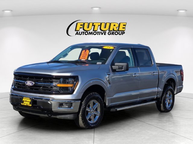 Used 2025 Silver Ford XLT image 8