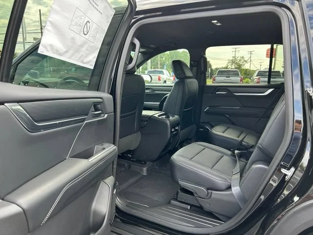 2026 GMC Acadia Elevation - Photo 12