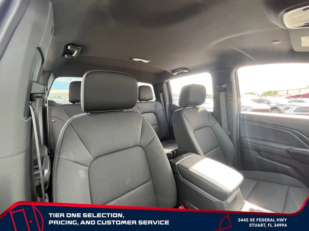 New 2026 Onyx Black GMC Elevation image 15
