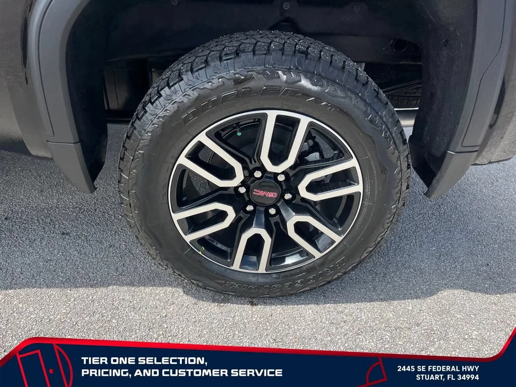 New 2026 Onyx Black GMC AT4 image 9