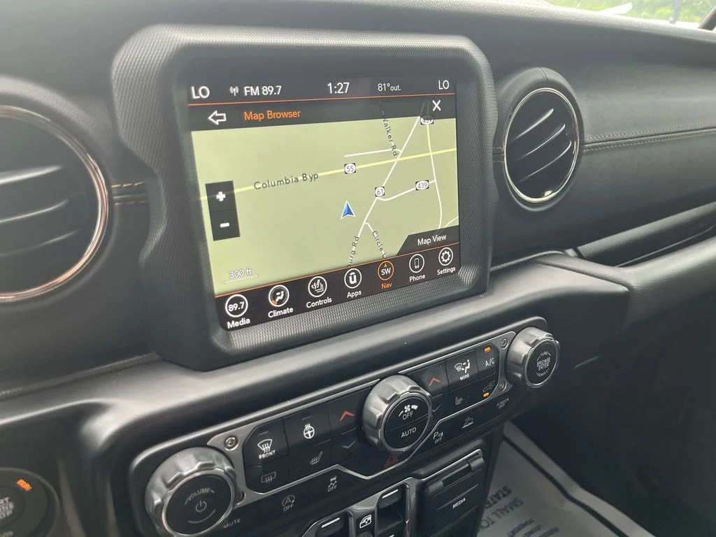 Used 2022 Black Jeep High Altitude image 16