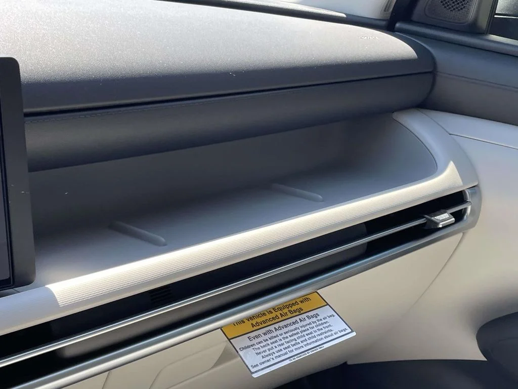 New 2026 Gray Hyundai SEL image 30