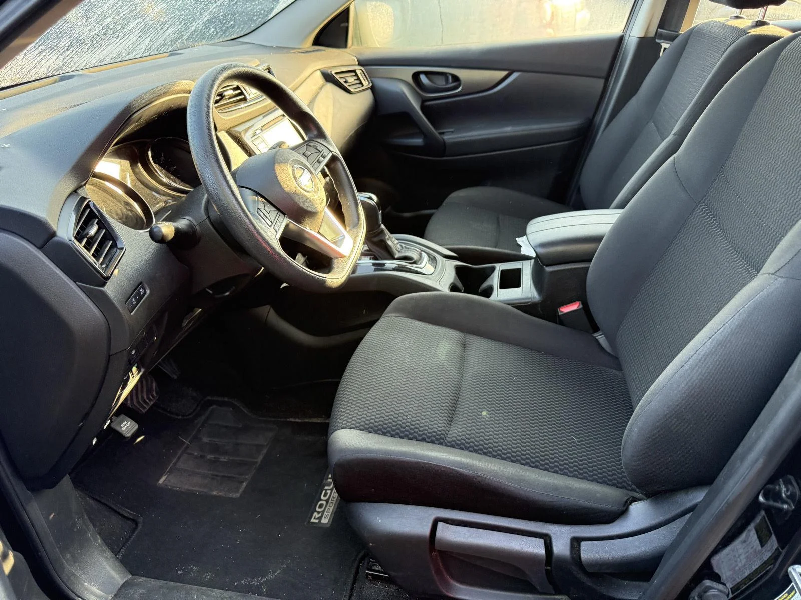 Used 2021 Bk Nissan S image 8