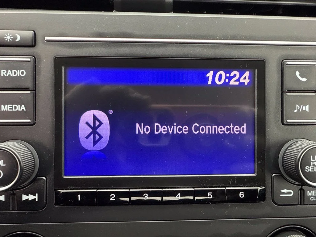 Used 2018 Modern Steel Metallic Honda LX image 36