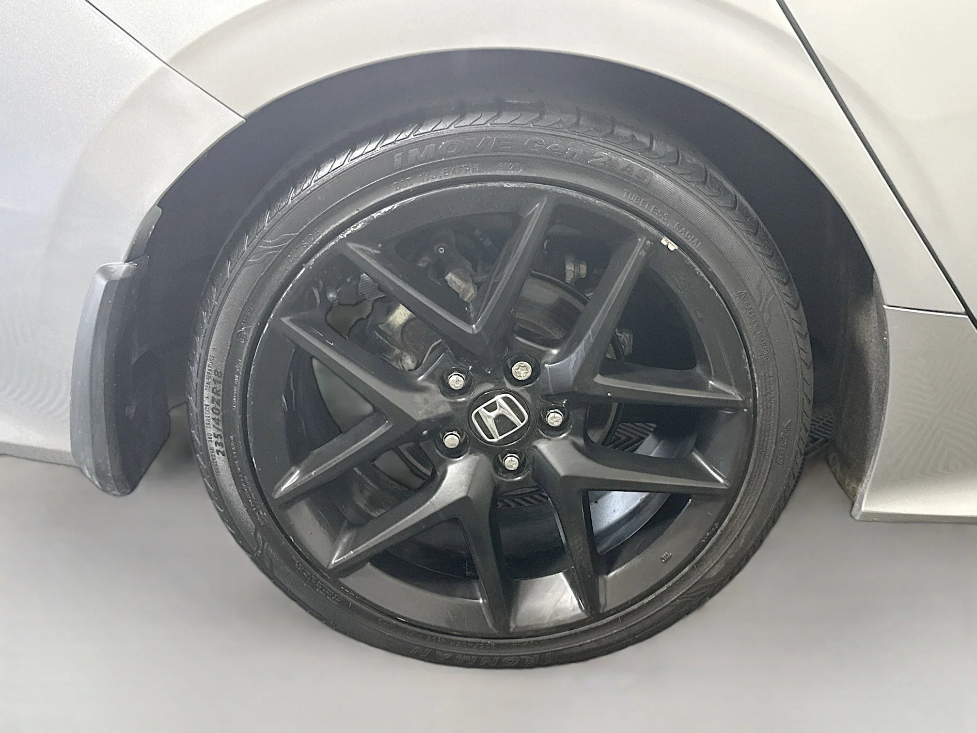 Used 2022 Lunar Silver Metallic Honda Sport image 29