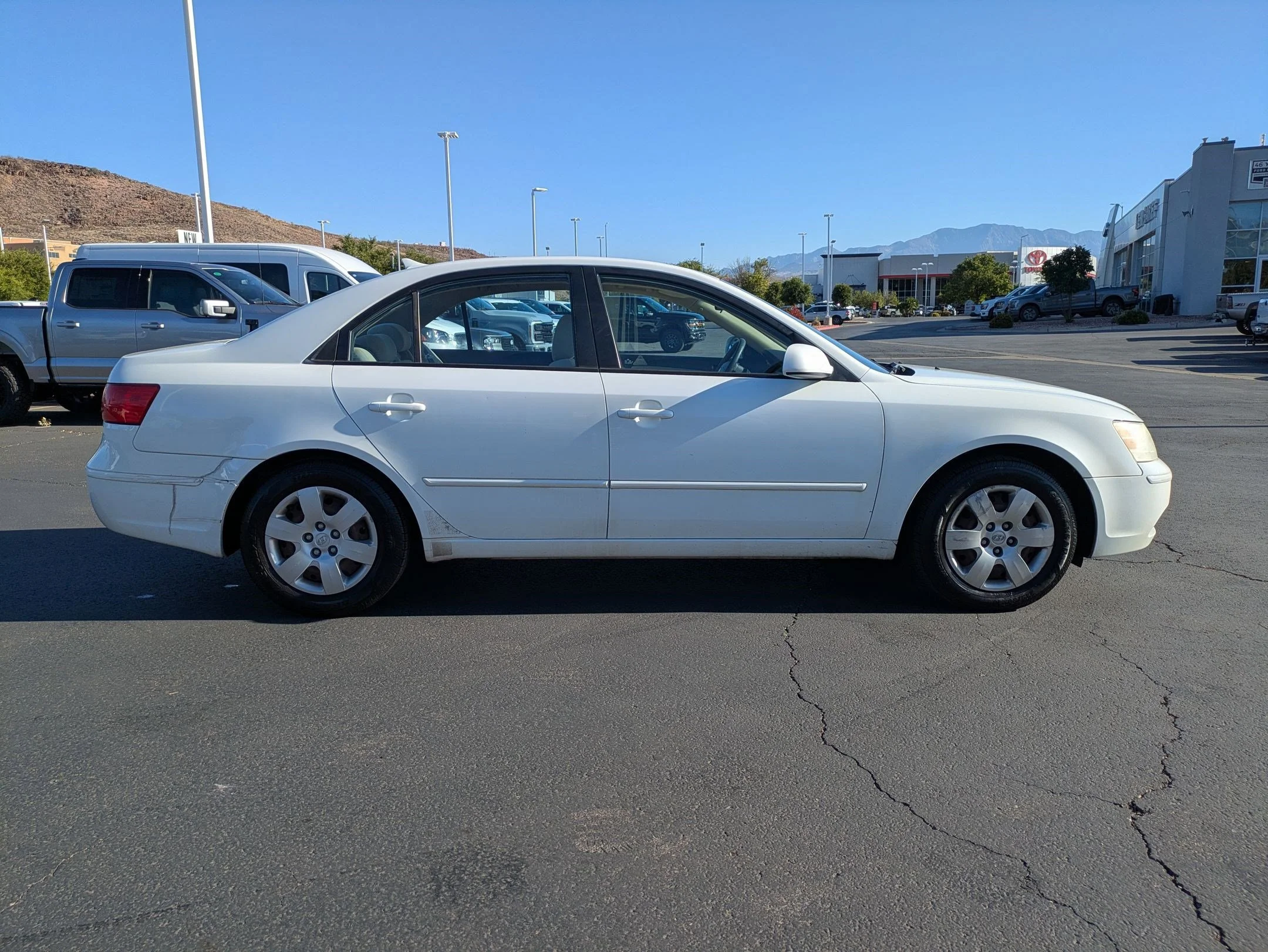 Used 2009 Hyundai Sonata GLS with VIN 5NPET46C89H404685 for sale in St. George, UT