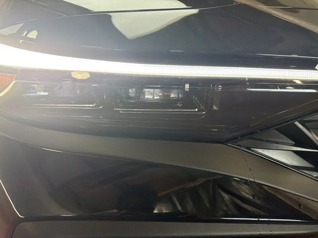 New 2026 Abyss Black Hyundai SE image 9