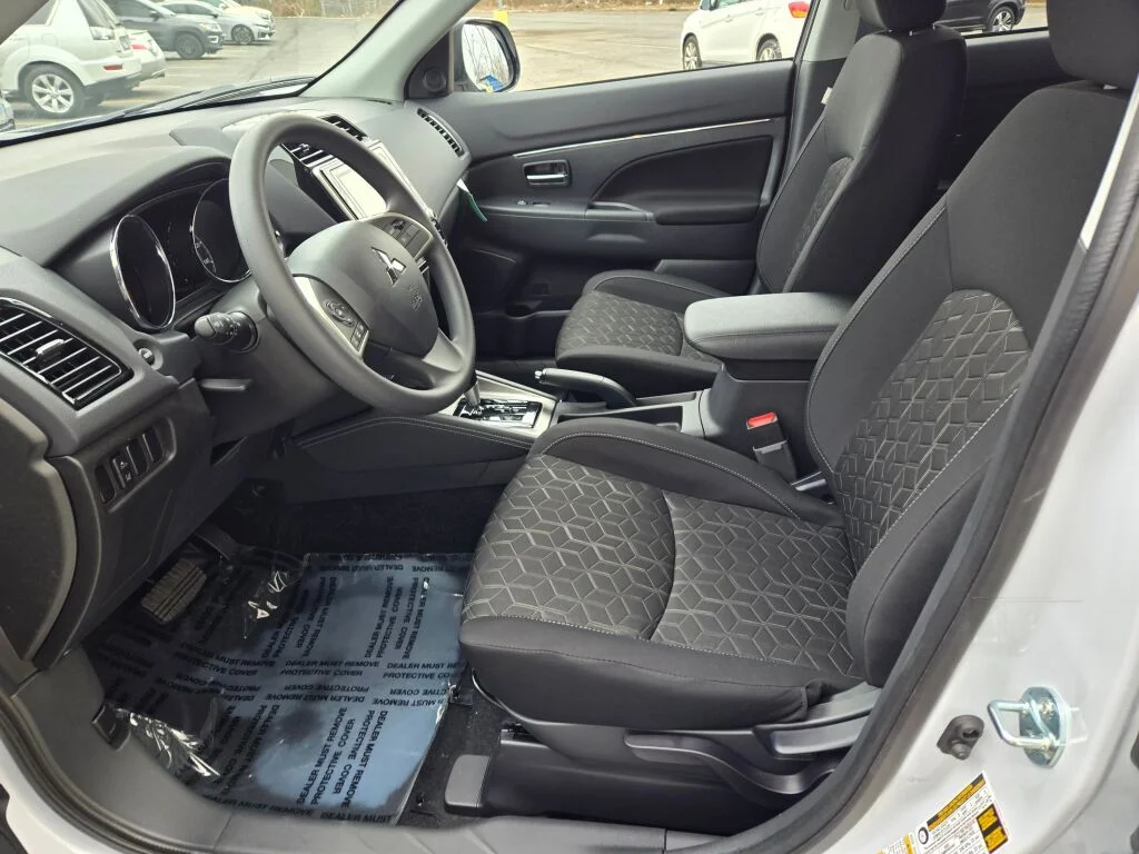 Used 2026 White Mitsubishi 2.0 ES image 15