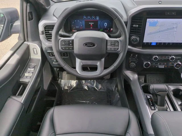 New 2026 Carbonized Gray Metallic Ford XLT image 16