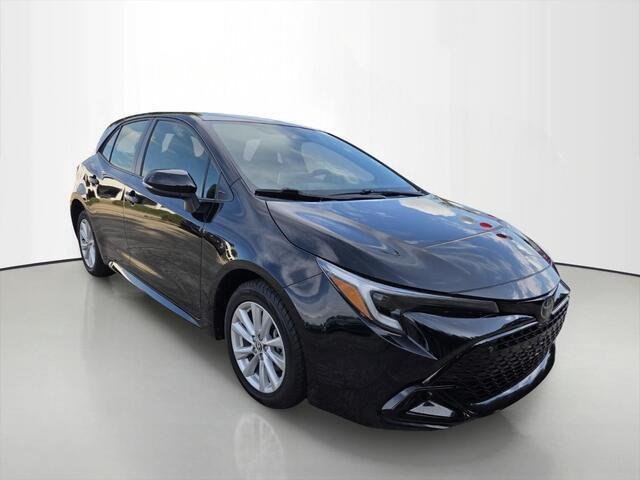 Used 2025 Midnight Black Metallic Toyota SE image 6