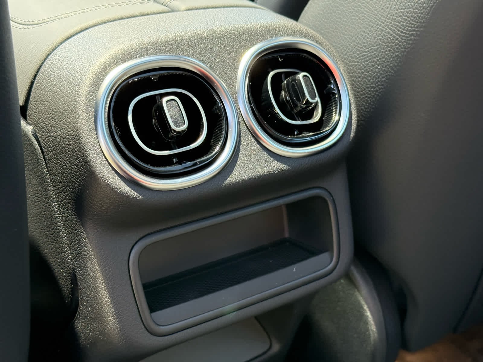 2025 Mercedes-Benz GLC AMG GLC63 S - Photo 32