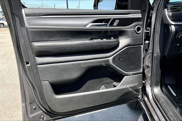 New 2026 Jeep Grand Wagoneer Upland 4D Sport Utility