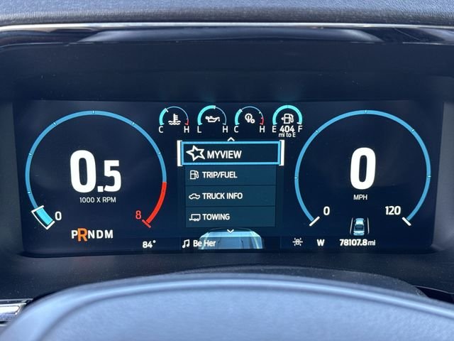 Used 2022  Ford Lariat image 29