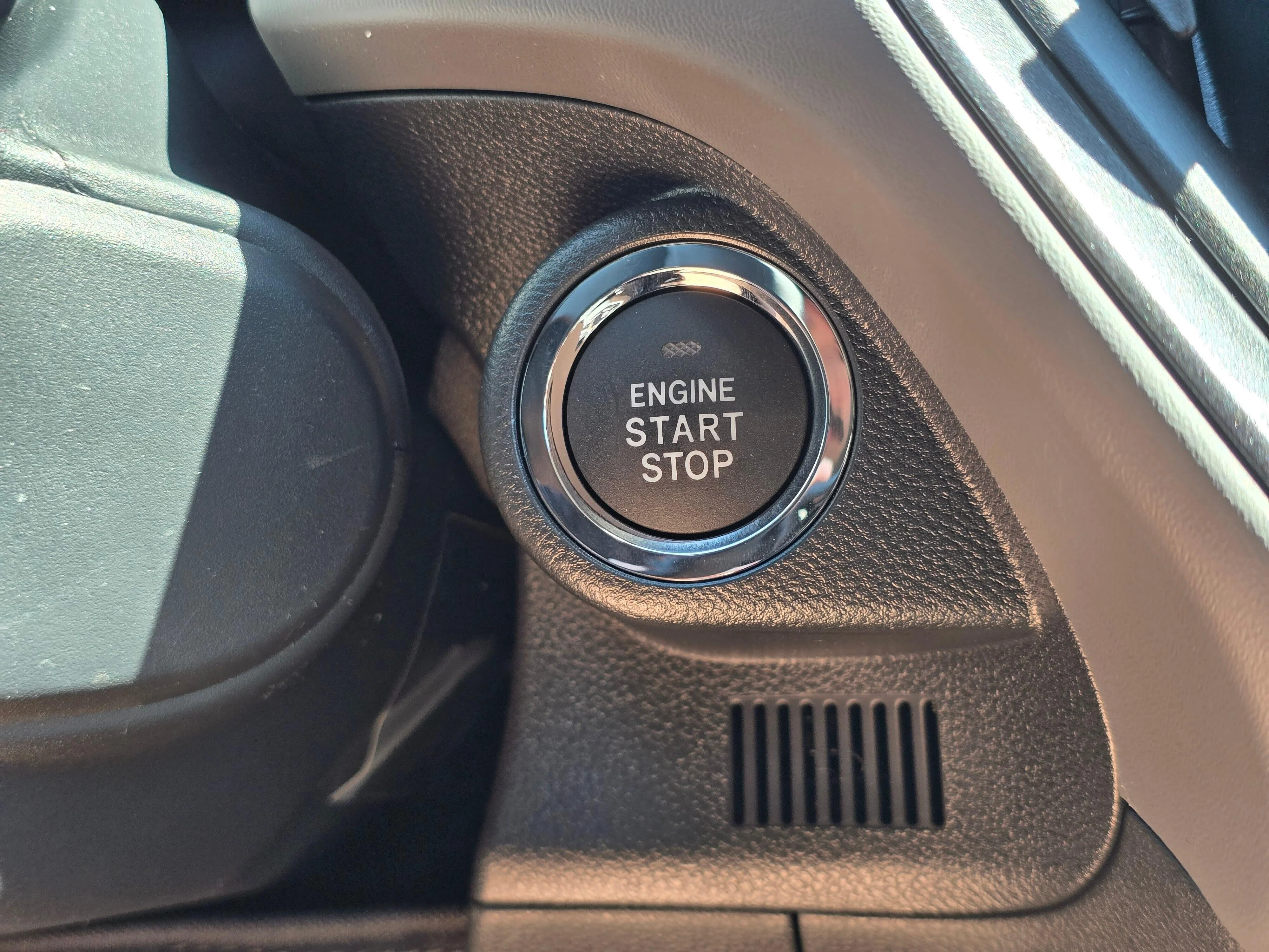 New 2026 MAGNETITE GRAY PEARL Subaru Limited image 23
