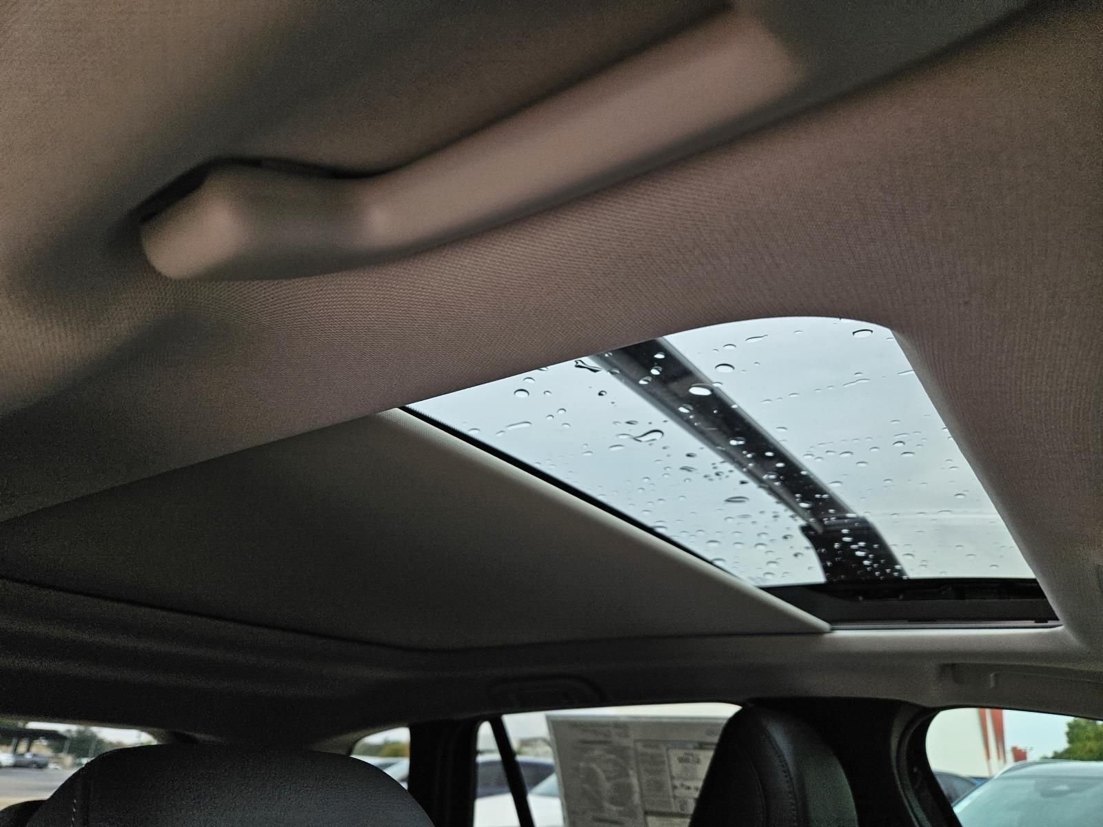 2026 Mazda CX-50 Premium - Photo 8