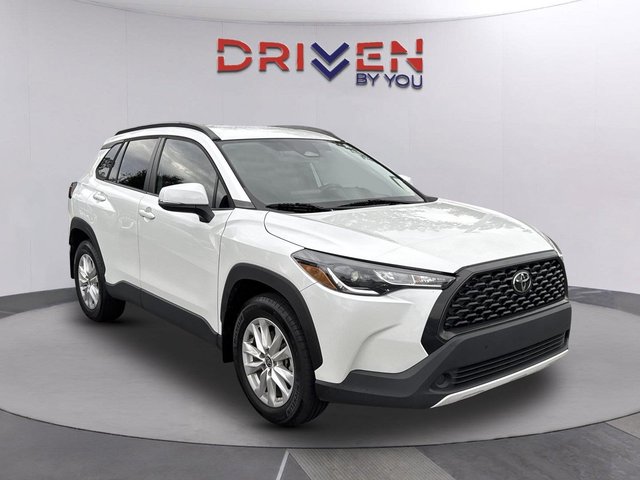 2024 Toyota Corolla Cross LE