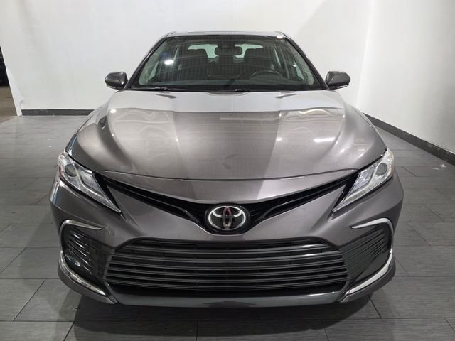 Used 2024 Gray Toyota XLE image 8