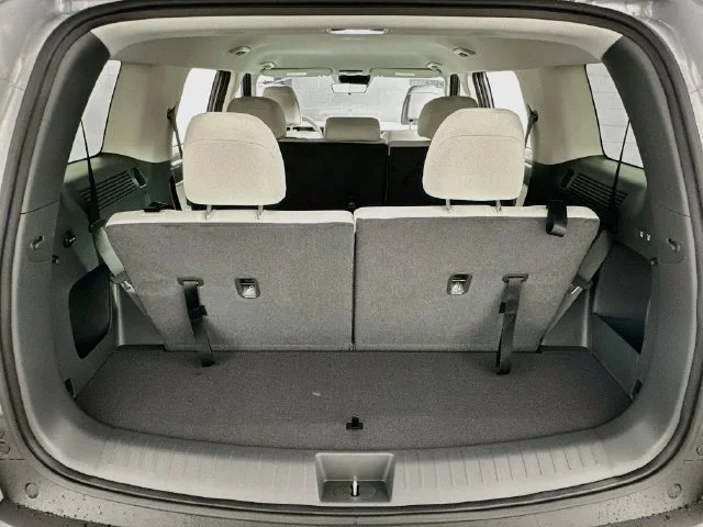New 2027 Hyundai SANTA FE SE