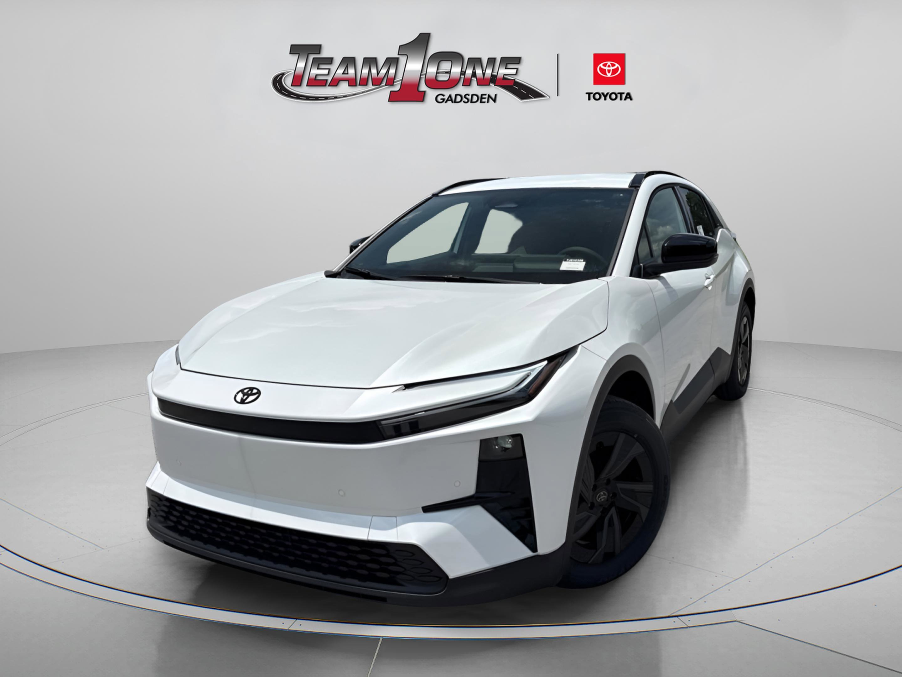 New 2026 Wind Chill Pearl Toyota SE image 3