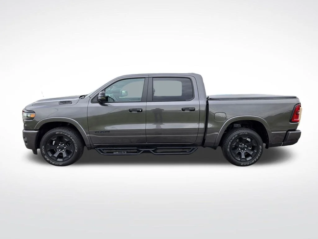 Certified Used 2025 Gray Ram Big Horn/Lone Star image 9