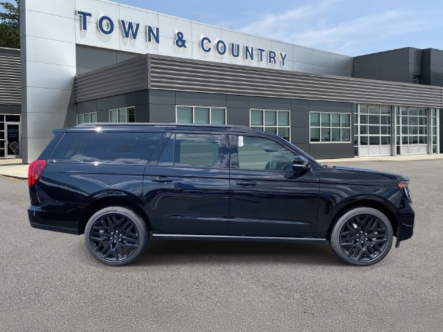 New 2026 Agate Black Metallic Ford Platinum image 3