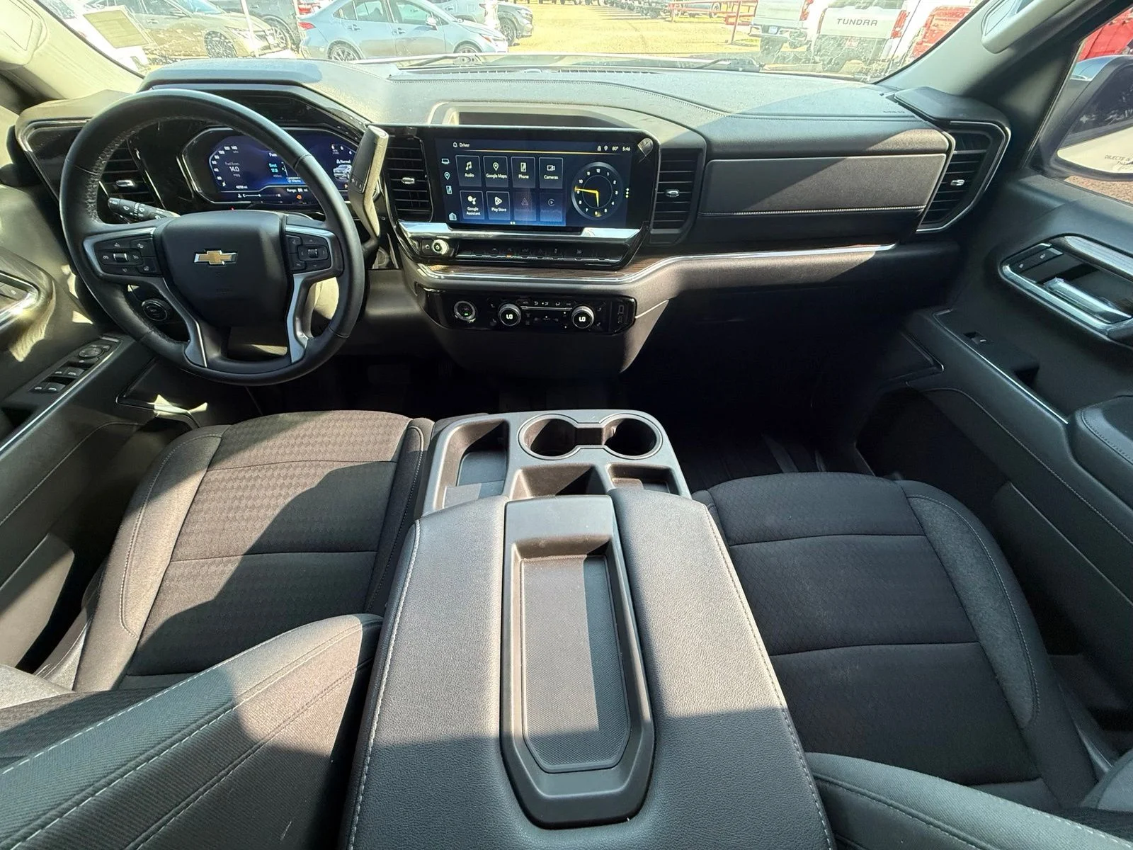 Used 2024 White Chevrolet LT image 13