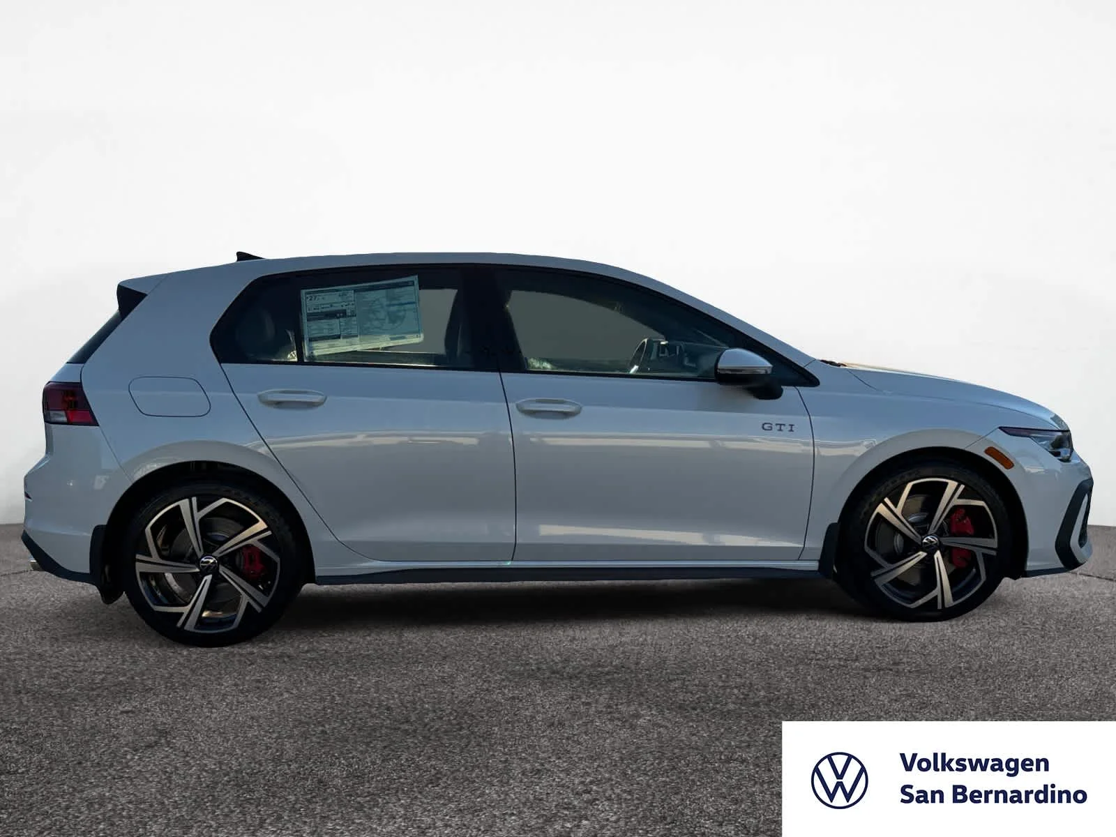 2025 Volkswagen Golf GTI SE - Photo 6