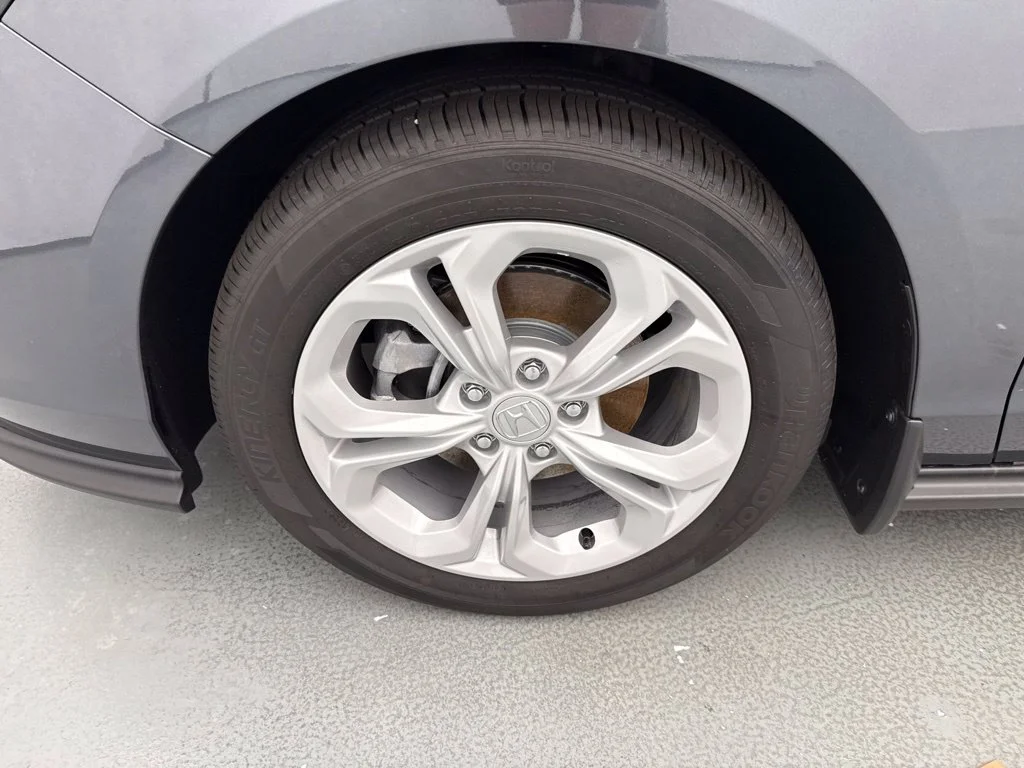 New 2026 Meteorite Gray Metallic Honda LX image 4