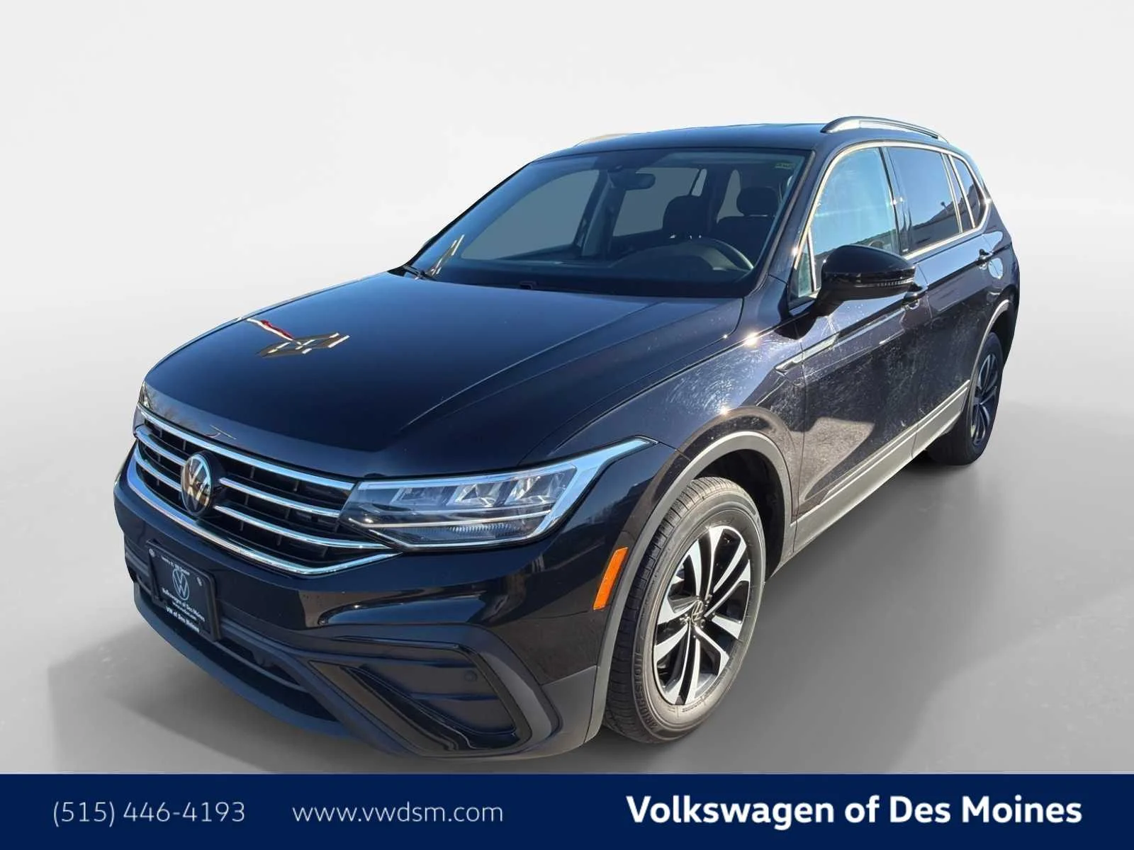 2023 Volkswagen Tiguan 2.0T S 4Motion's photo