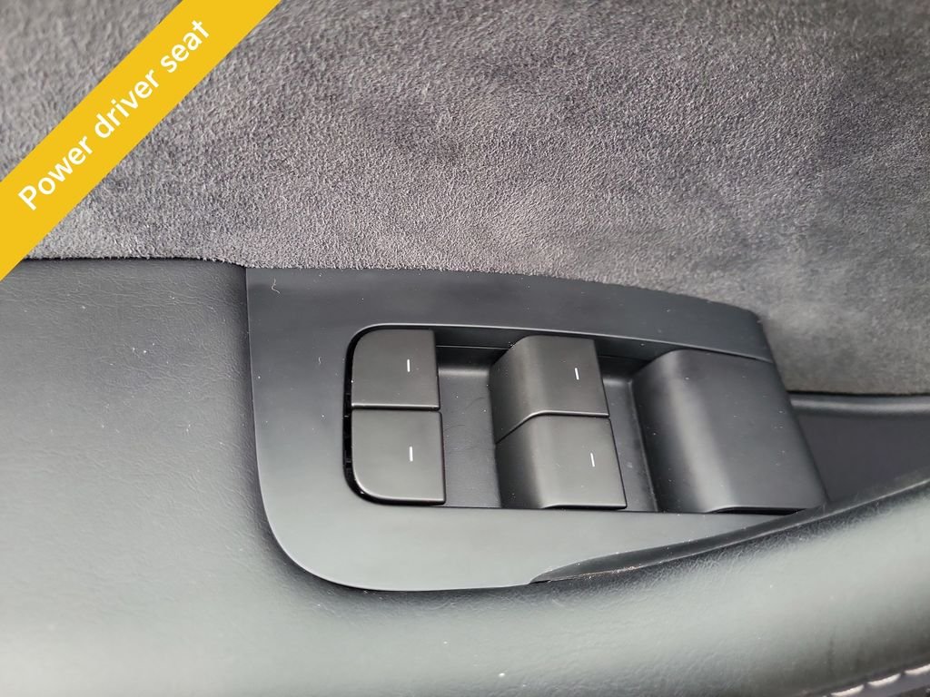 Used 2023  Tesla Performance image 11