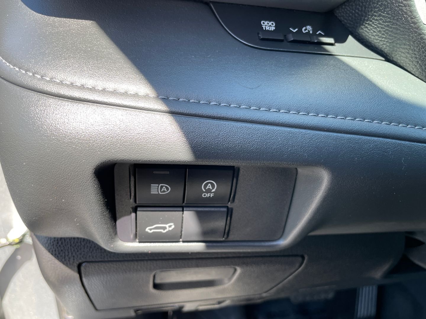 2025 Toyota Highlander XSE - Photo 12