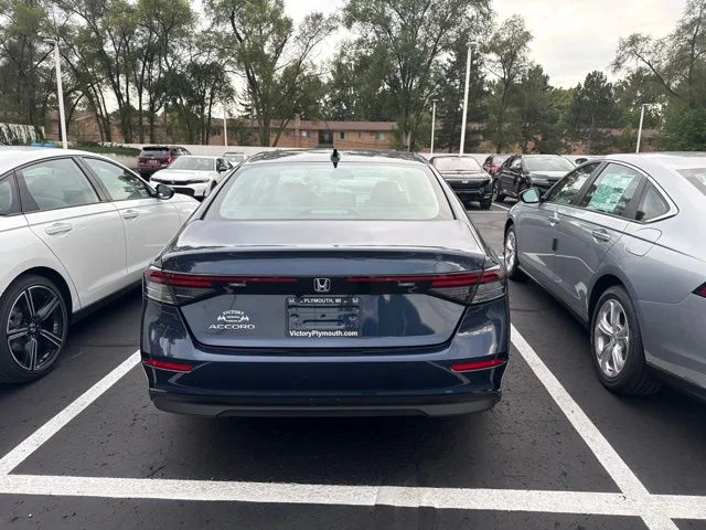 New 2026 Canyon River Blue Metallic Honda SE image 7