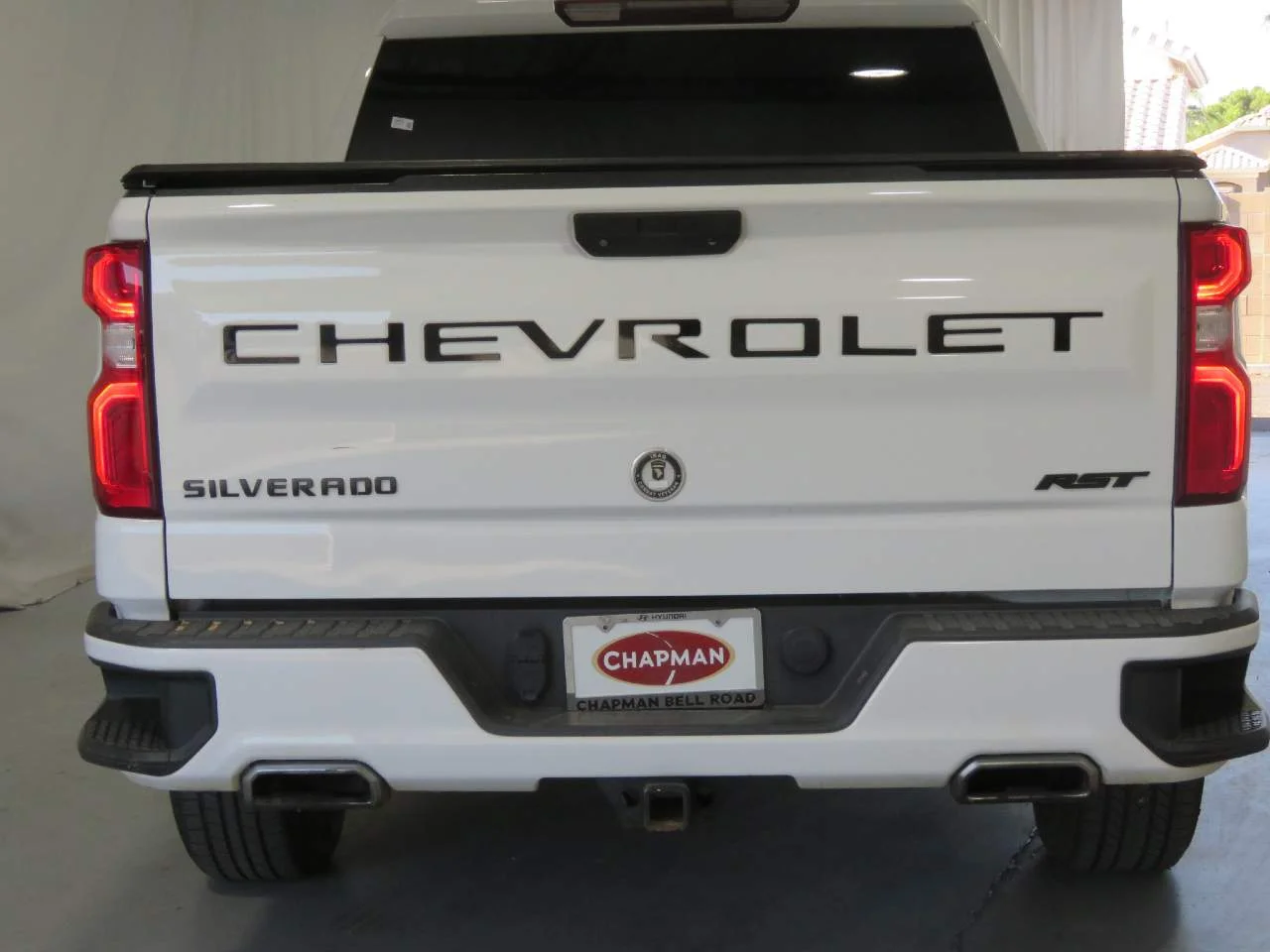 Used 2019 Summit White Chevrolet RST Crew Cab image 5