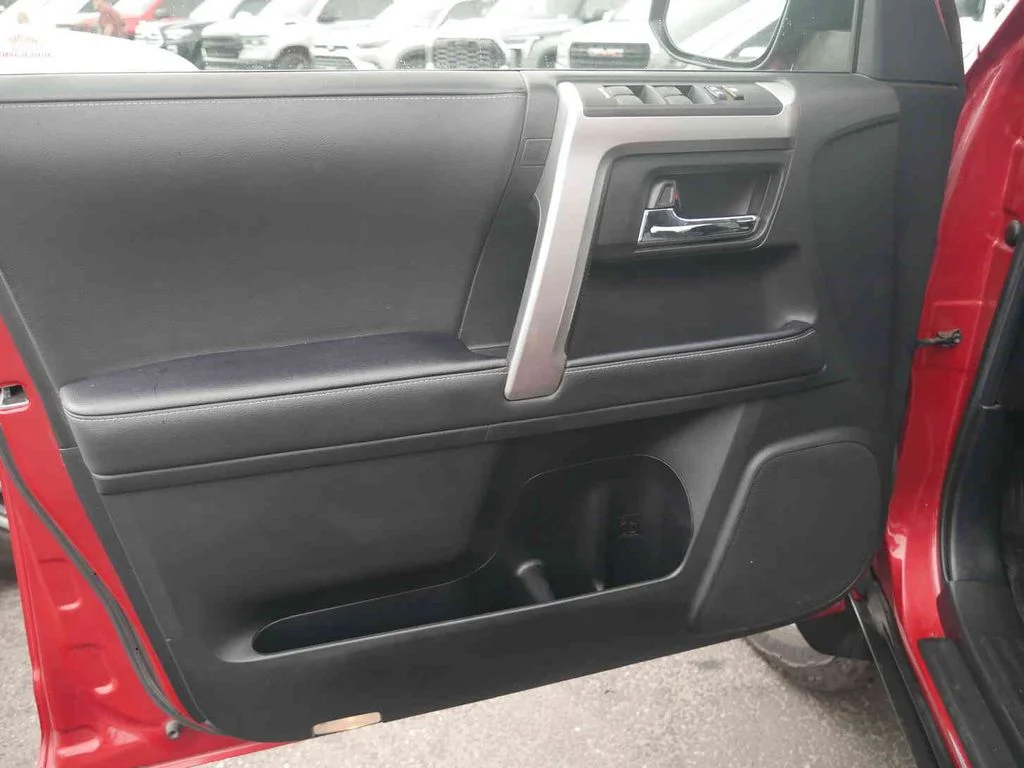 Used 2020 Red Toyota SR5 image 25