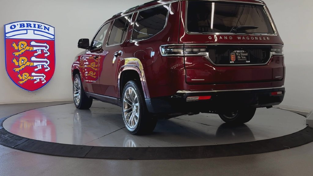 Used 2022 Velvet Jeep Series II image 6