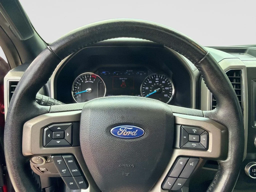 Used 2020 Red Metallic Ford XLT image 27