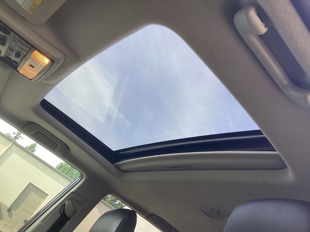 Used 2017 Blue Toyota Limited image 3