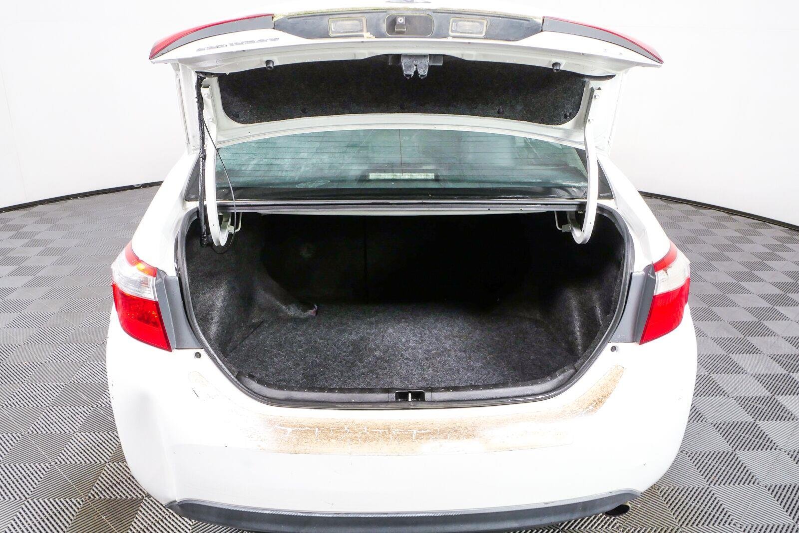Used 2014 Super White Toyota S Plus image 27