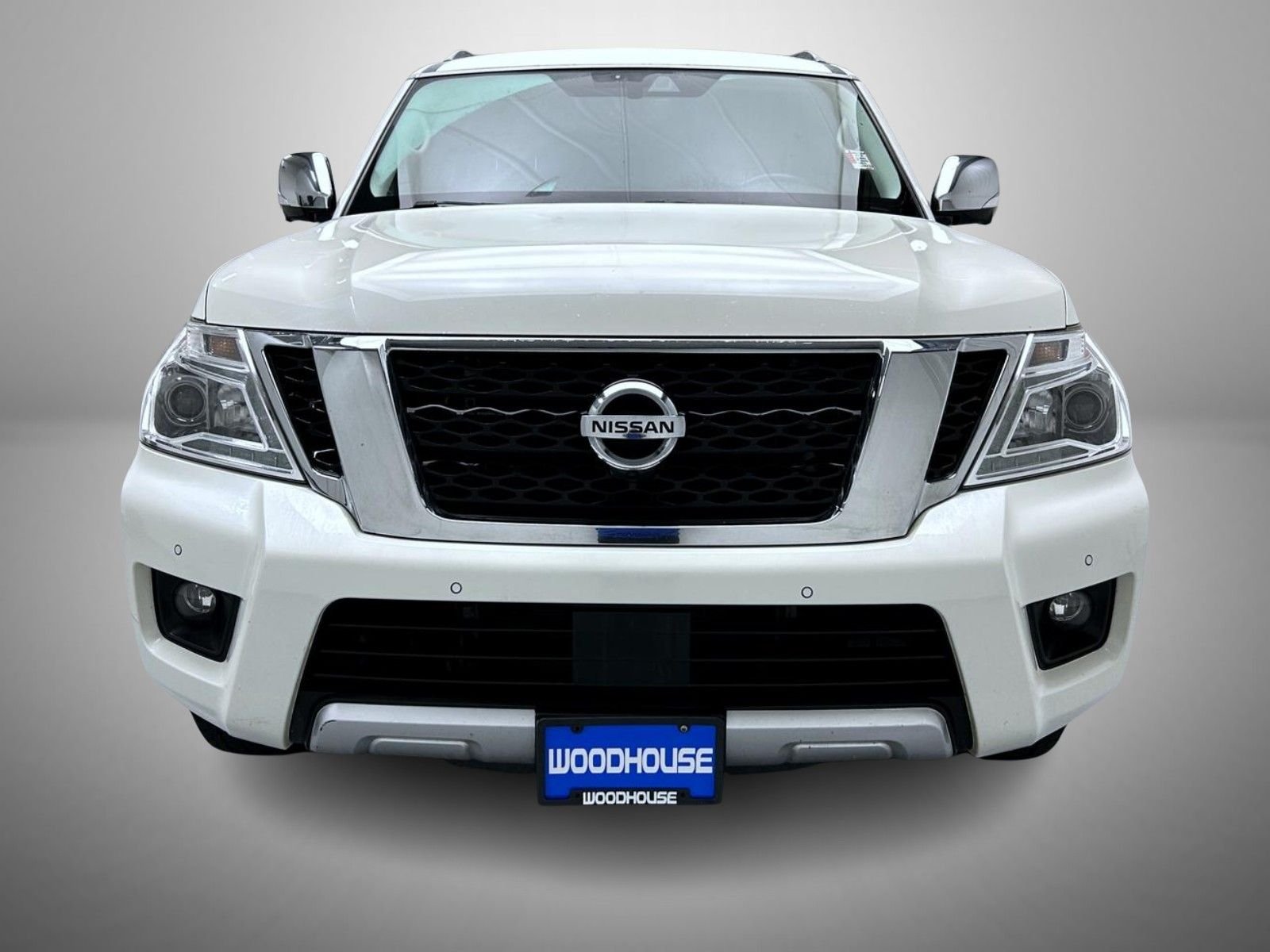 Used 2018 Pearl White Nissan Platinum image 2