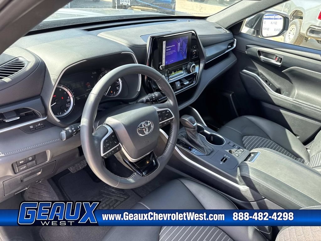 Used 2023 Silver Toyota XSE image 41