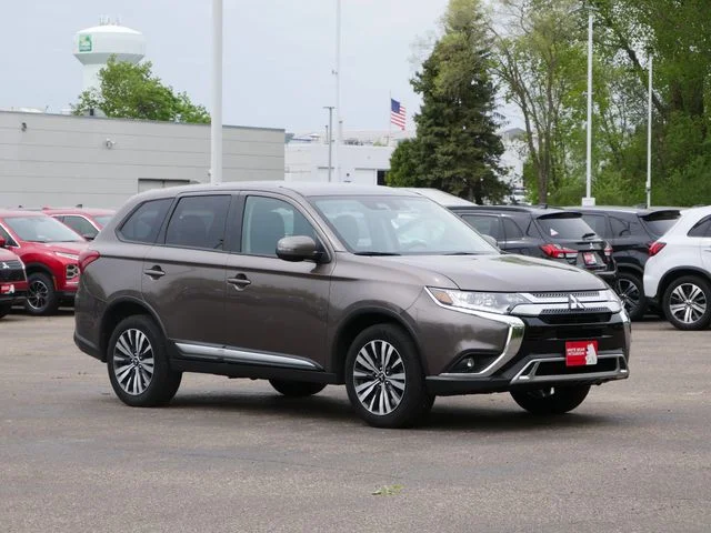2020 Mitsubishi Outlander SE S-AWC's photo