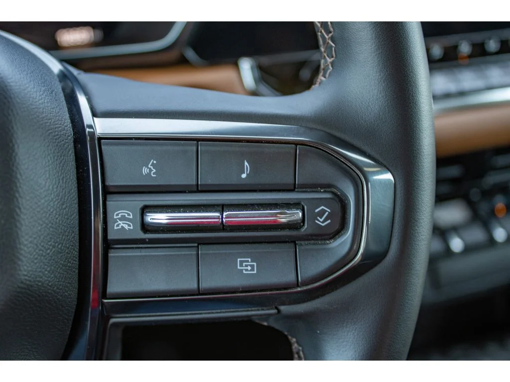 2025 GMC Canyon AT4 - Photo 39