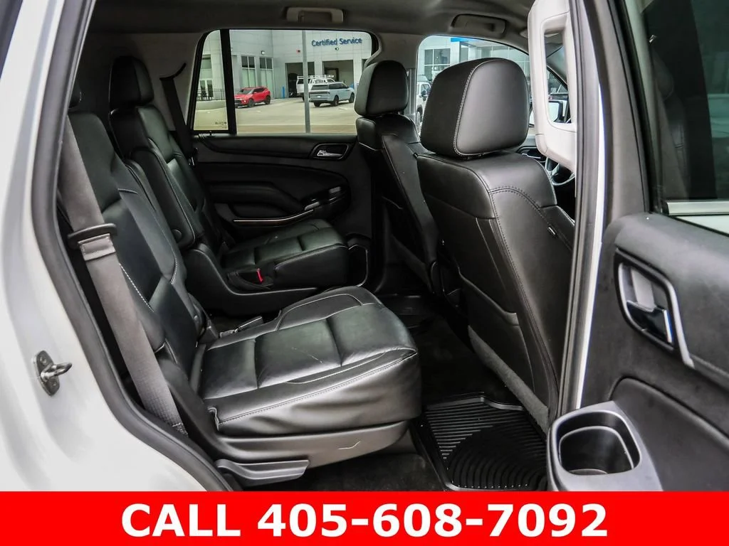 Used 2018 IRIDESCENT PEARL TRICOAT Chevrolet LT image 20