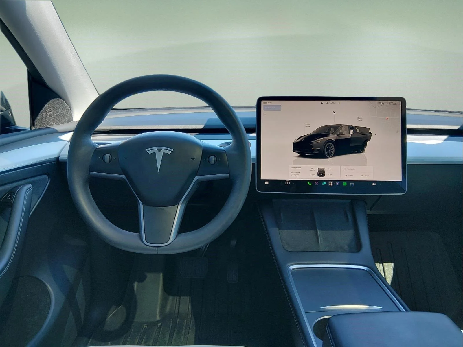 Used 2023  Tesla Long Range image 16