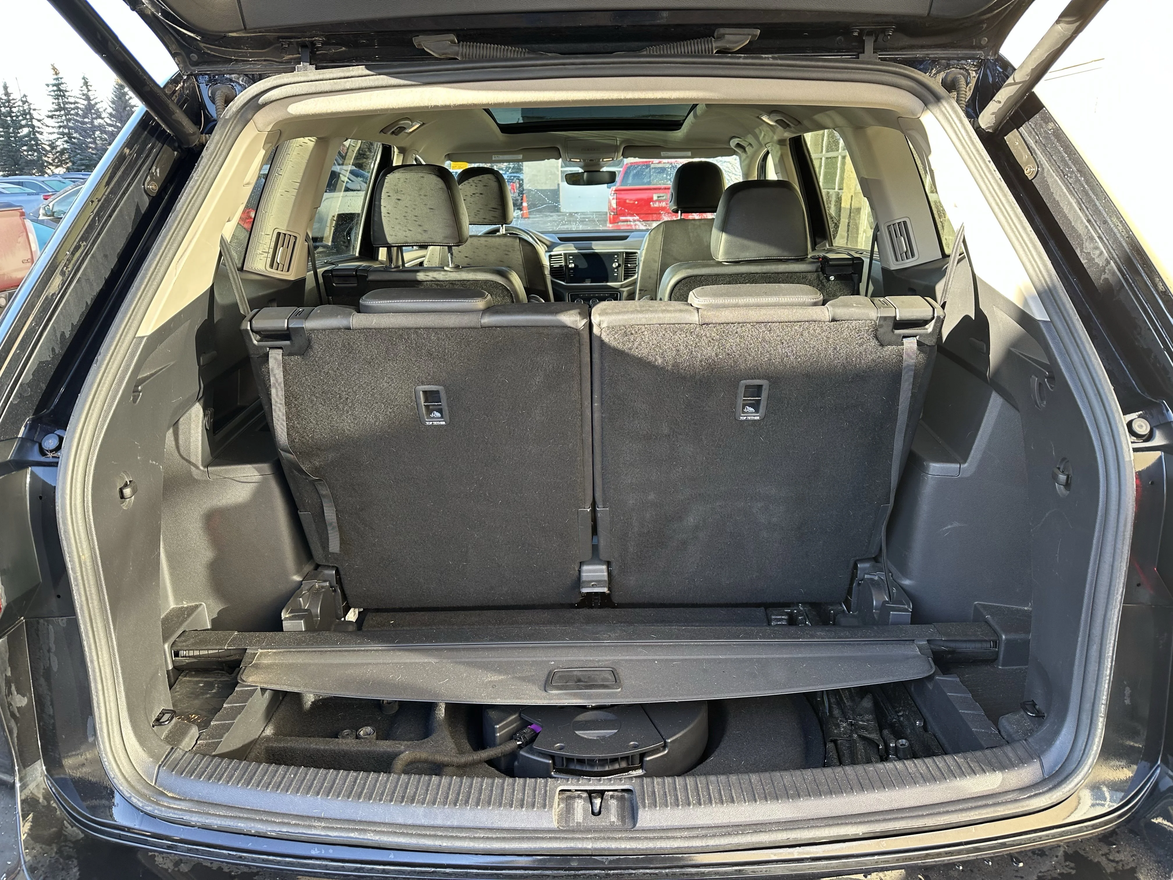 Certified Used 2019 Black Volkswagen Execline image 10